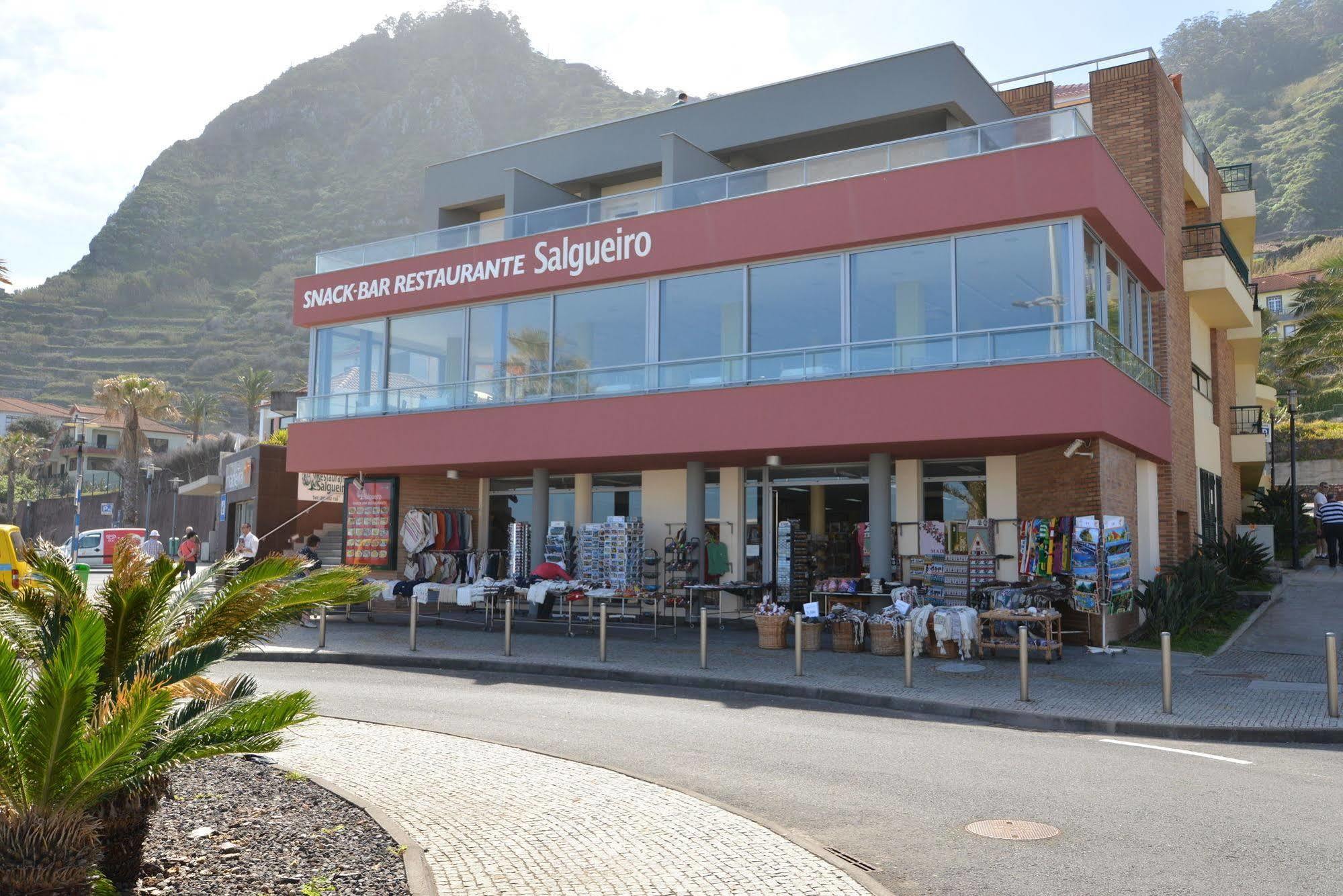 Hotel Salgueiro Porto Moniz Exterior foto