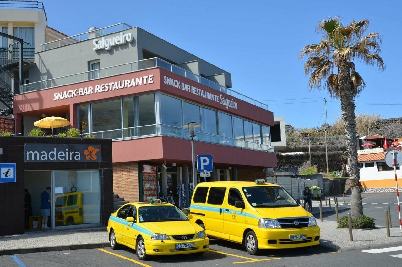 Hotel Salgueiro Porto Moniz Exterior foto